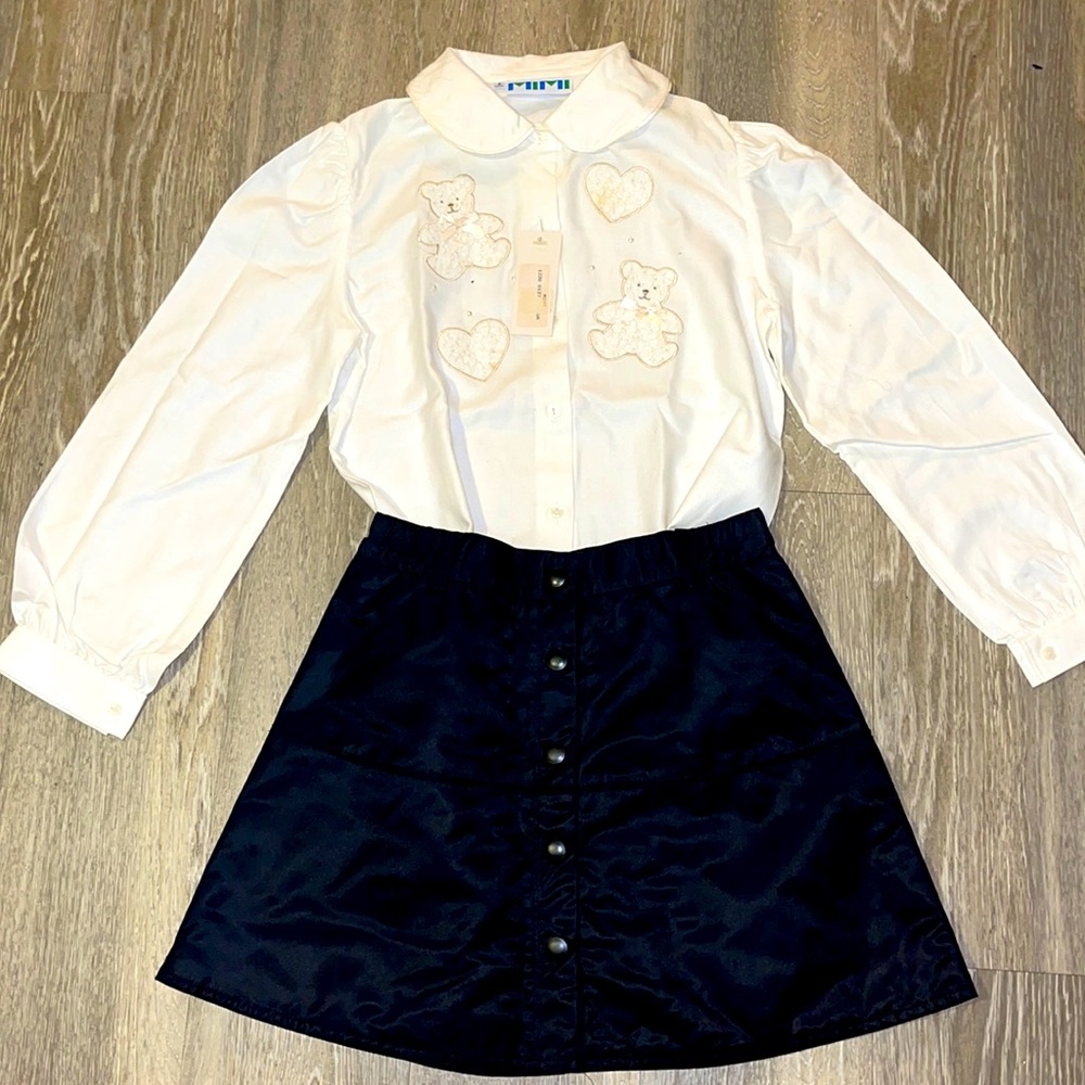MIMI brand MILK WHITE TOP %100 cotton/waterproof black skirt